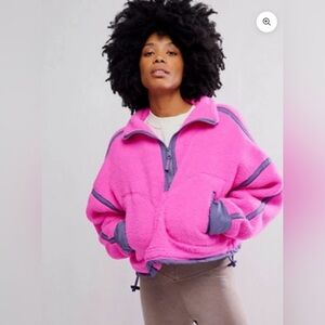 NWT FP Movement Mountain High ½
Zip Fleece for Women in Fuchsia flirt